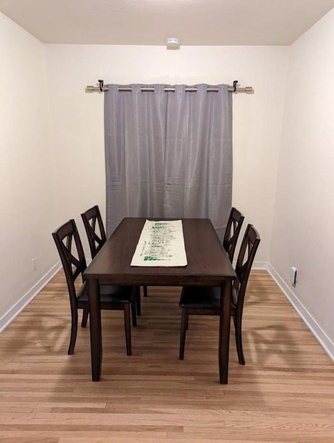 Amazing 2Br Home - Steps To Unm North Campus Albuquerque Exterior foto